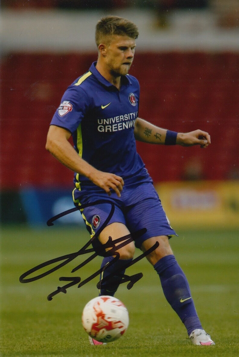 CHARLTON ATHLETIC HAND SIGNED JOHANN GUDMUNDSSON 6X4 Photo Poster painting 3.