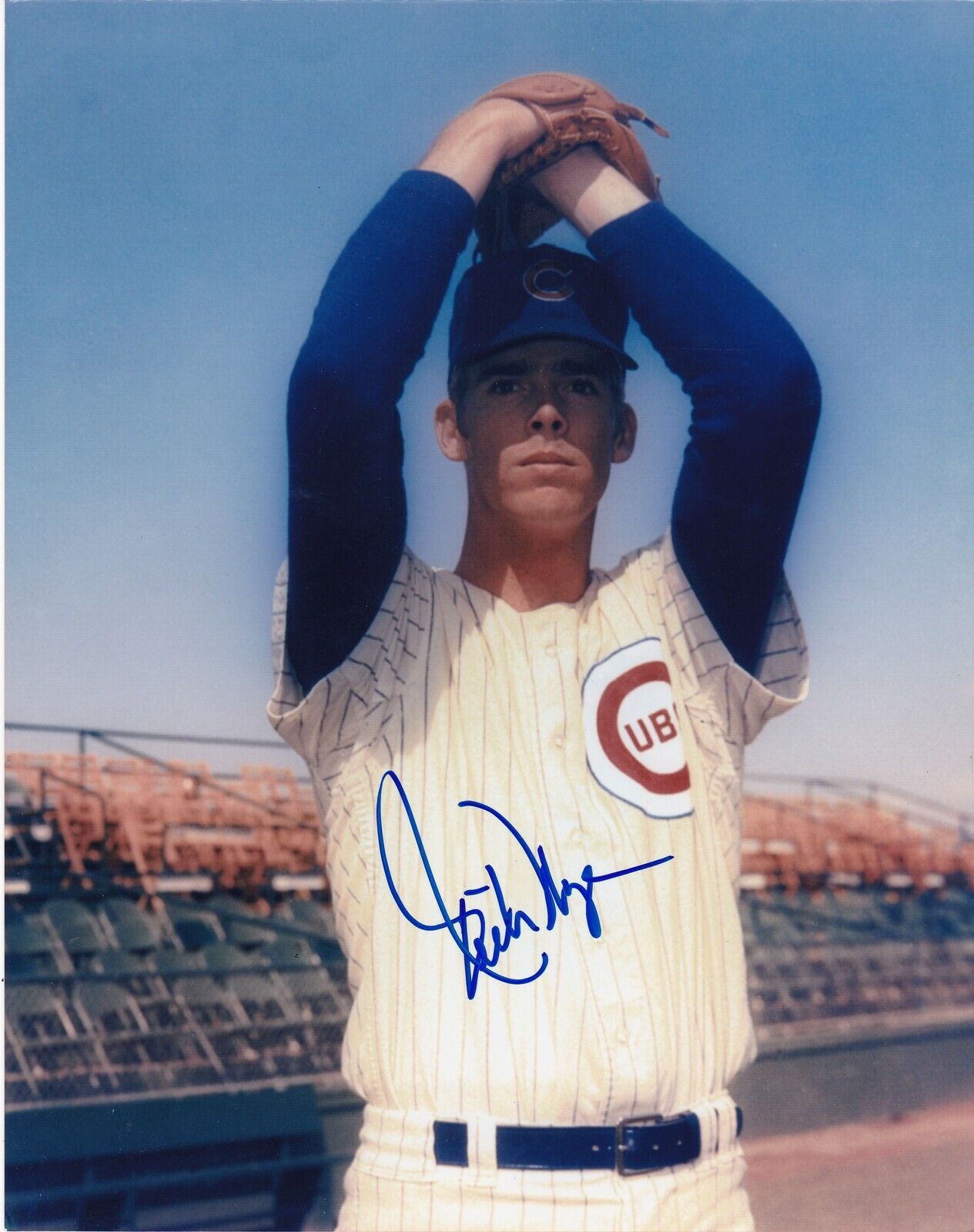 RICH NYE CHICAGO CUBS ACTION SIGNED 8x10