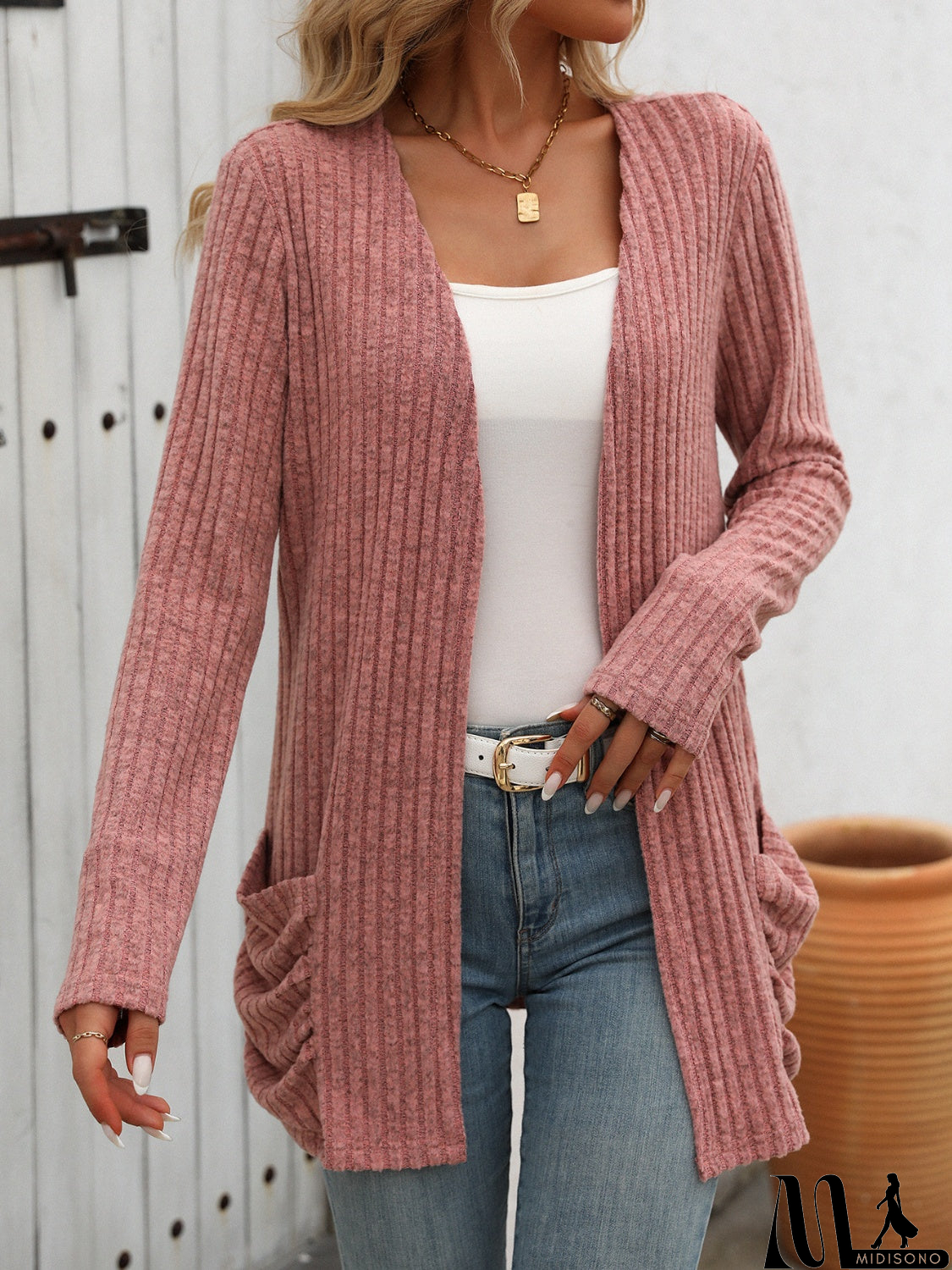 MidiSono - Chic and Versatile garment