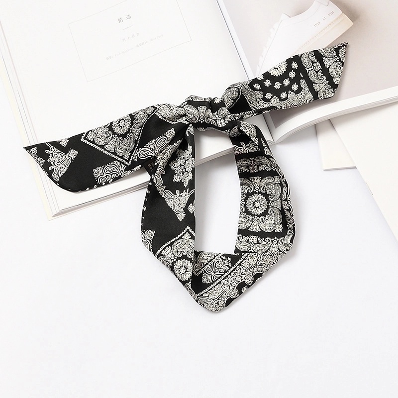 Women’s Sweet Polka Dots Heart Shape Satin Printing Silk Scarves