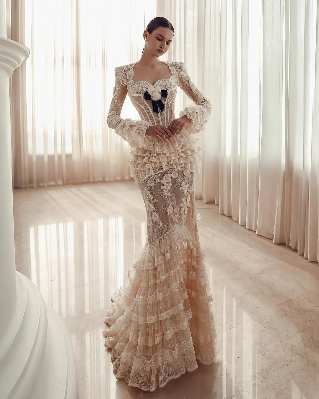 Romantic Lace Ruffles Long Sleevese Applique Mermaid  Prom Dress YK0181
