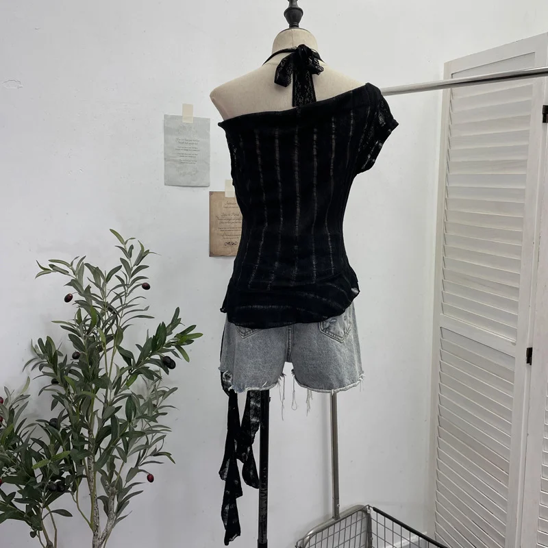 Nigikala Nigikala Shooting Lace Splicing Collar Hanging Neck-Sleet T-Shirt Woman Xia Repair Short Irregular Drifting Clothes 9580