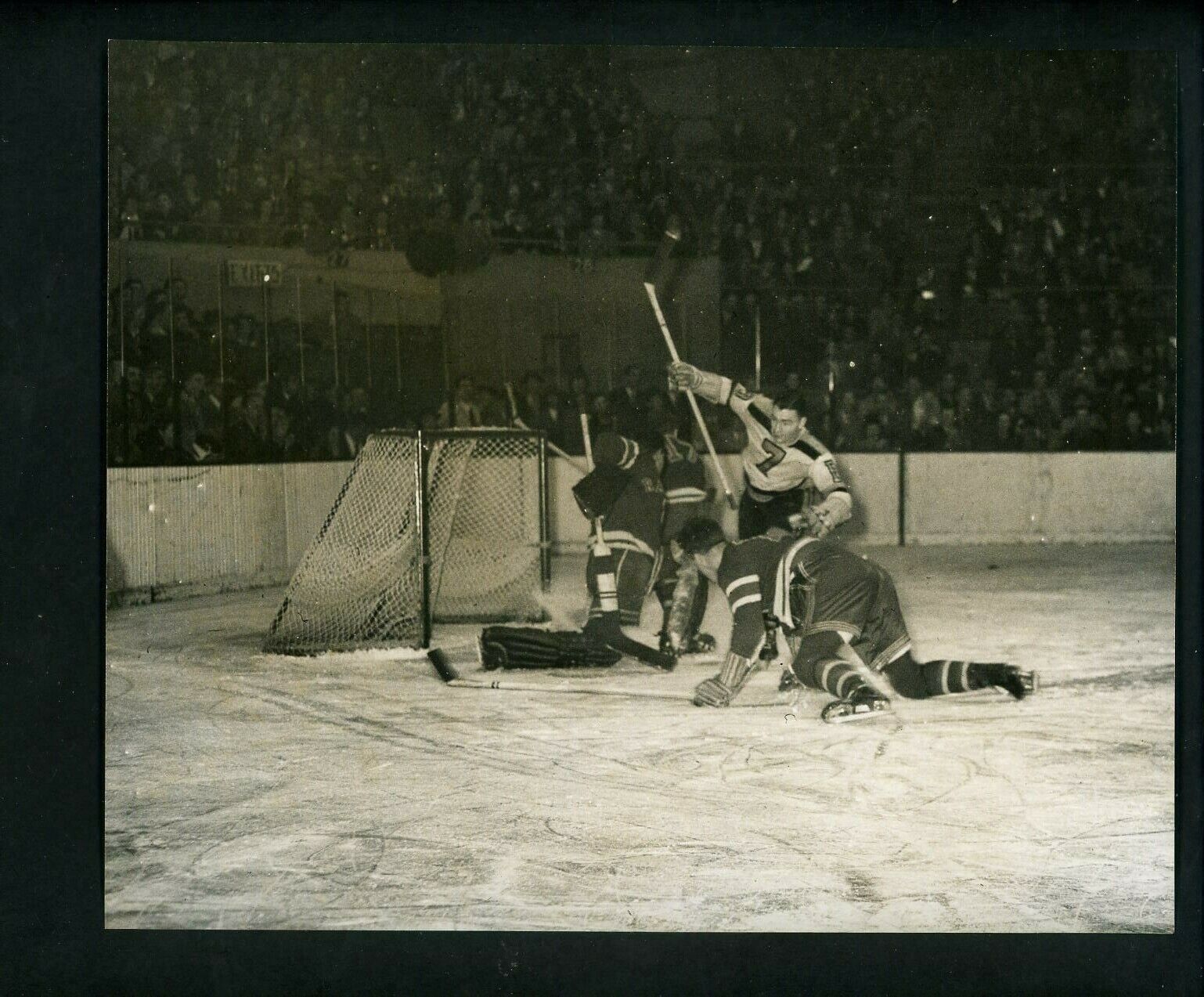 New York Rangers & Boston Bruins 1946 Type 1 Press Photo Poster painting Chuck Raynor Reardon