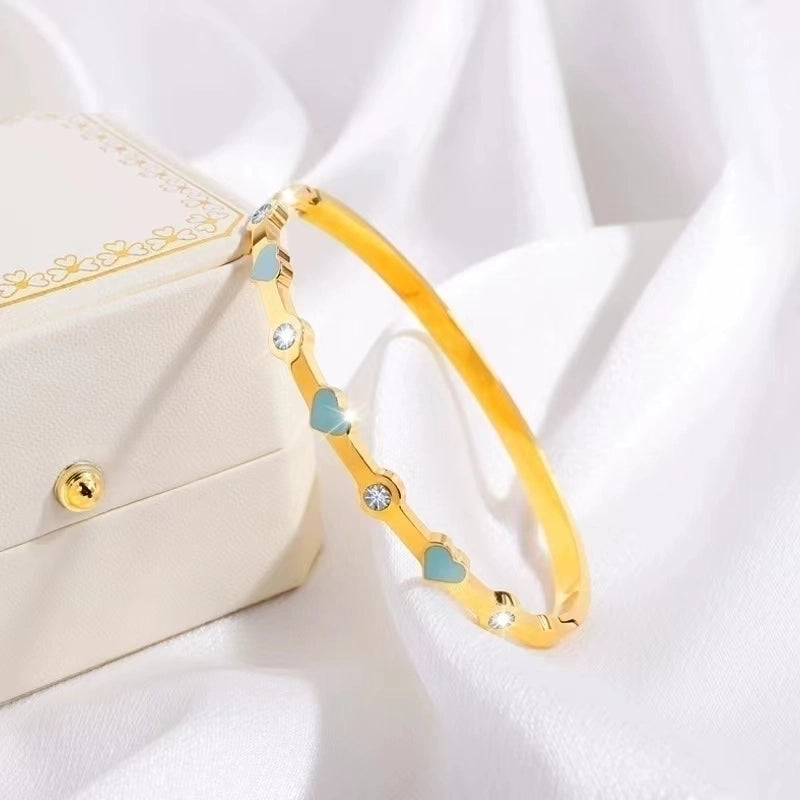 304 Stainless Steel 18K Gold Plated Sweet Minimalist Enamel Inlay Heart Shape Rhinestones Bangle