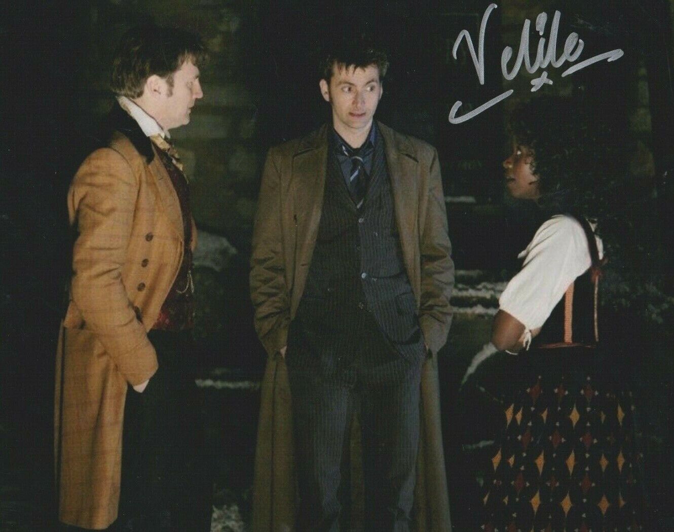 Velile Tshabalala **HAND SIGNED** 8x10 Photo Poster painting ~ AUTOGRAPHED ~ Doctor Who