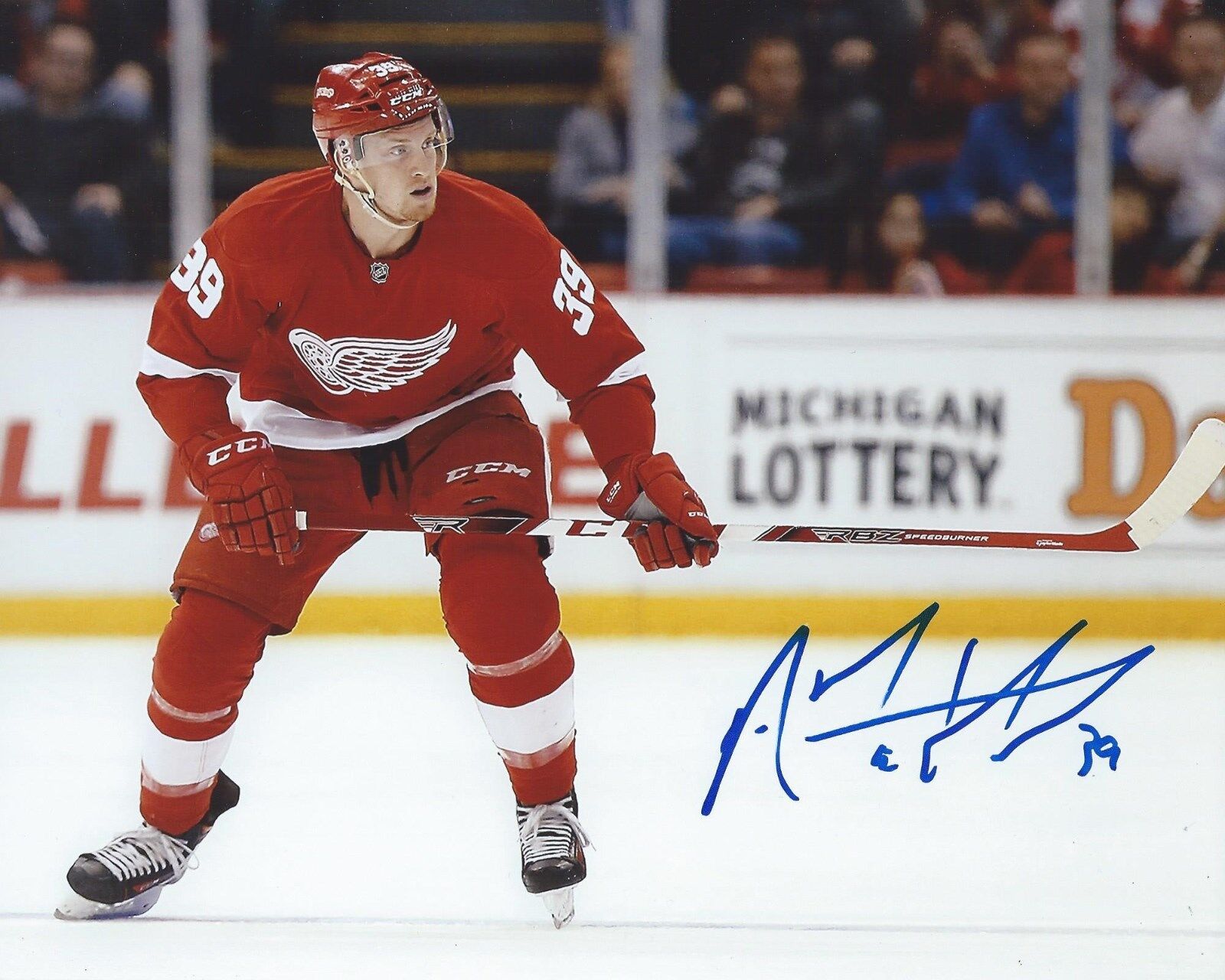 Anthony Mantha Signed 8x10 Photo Poster painting Detroit Red Wings Autographed COA