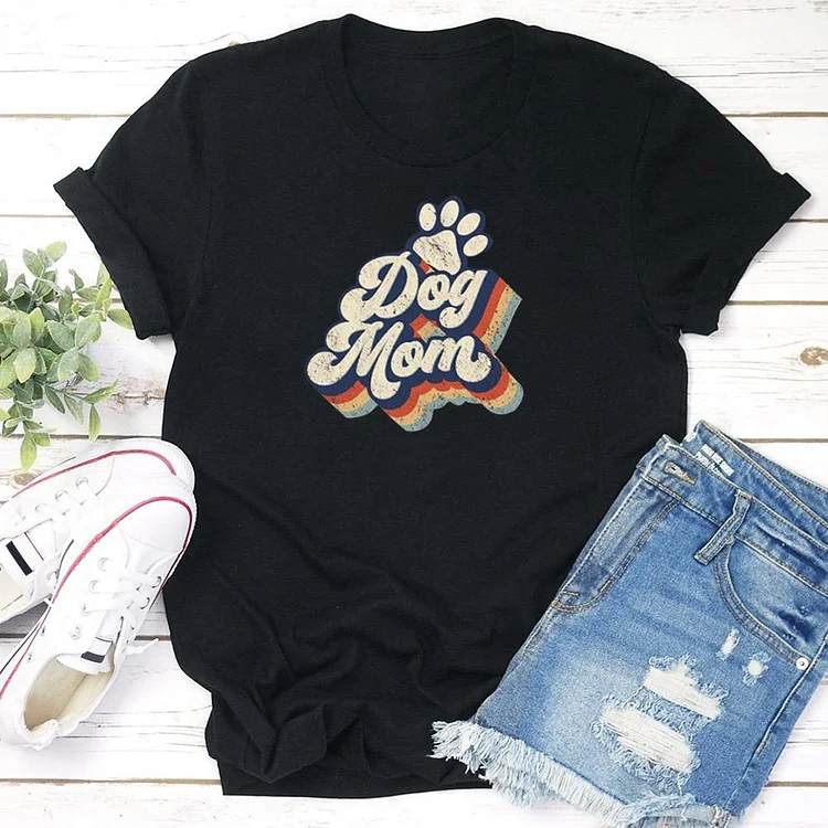Dog Mom Retro  T-shirt Tee - 01634-Annaletters