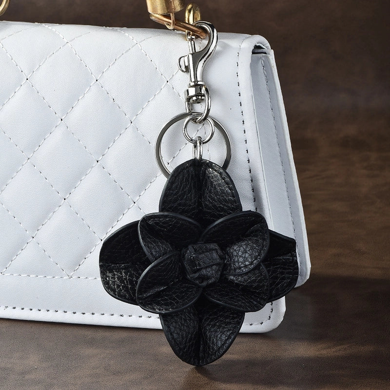 Streetwear Flower Pu Leather Alloy Women’s Bag Pendant Keychain