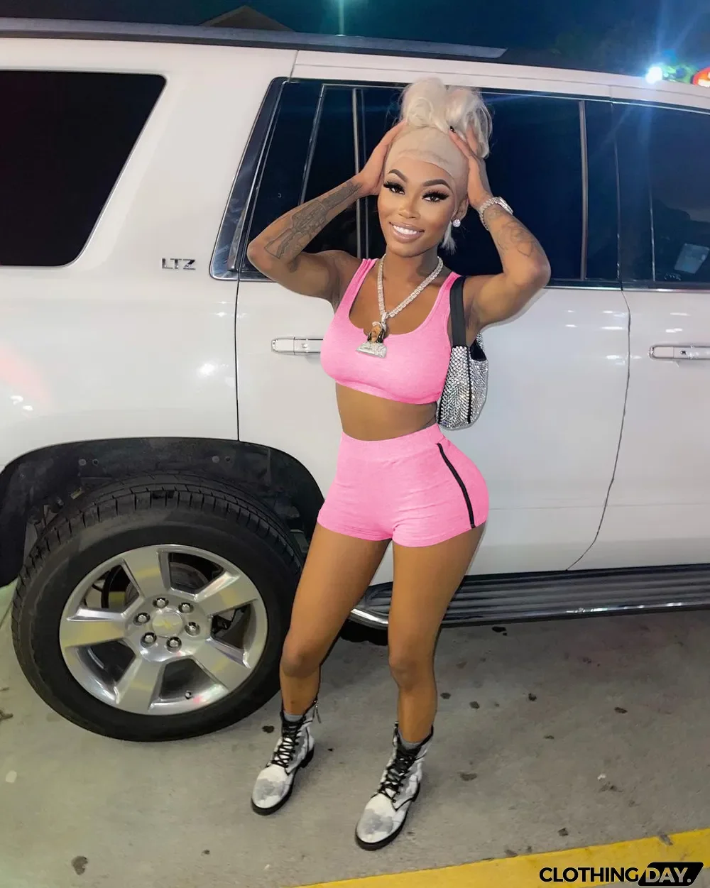 Sports Tank Top And Shorts Two Piece Sets