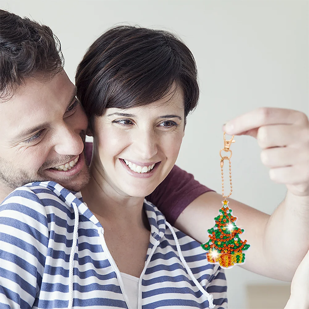 5pcs Diamonds Painting Keychain Christmas Tree Crafts DIY Key Ring Decor(Double Side)