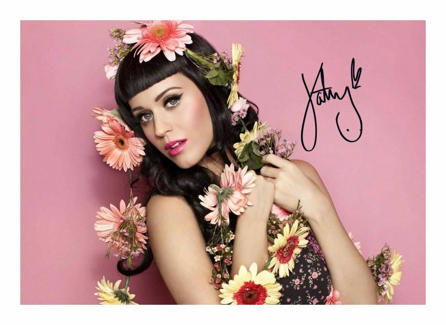 KATY PERRY AUTOGRAPH SIGNED PP Photo Poster painting POSTER