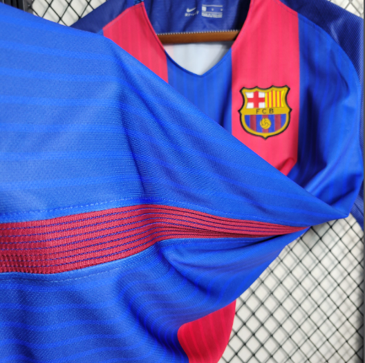 Retro 16-17 Barcelona Home Football shirt 