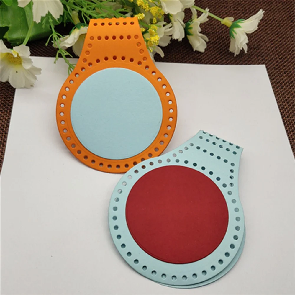 Nigikala Key Fob Metal Cutting die keychain shaker Heart Paper Key Chain Scrapbook Paper Craft Card Punch Art Knife Cutter