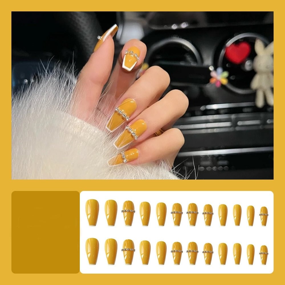 24PCS Press On Nails Yellow French Chain Rhinestones Design Artificial False Nails Full Coverage Fake Nails Detachable Nails Art