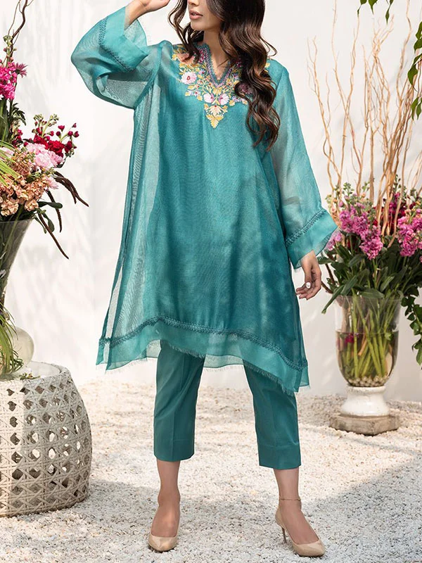 Neckline Embroidery Simple Indian Style Ladies Suit