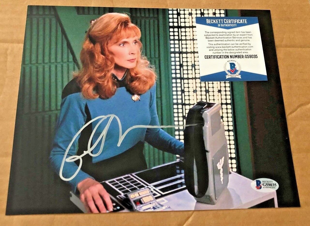 GATES MCFADDEN SIGNED 8X10 STAR TREK Photo Poster painting BECKETT AUTHENTICATED