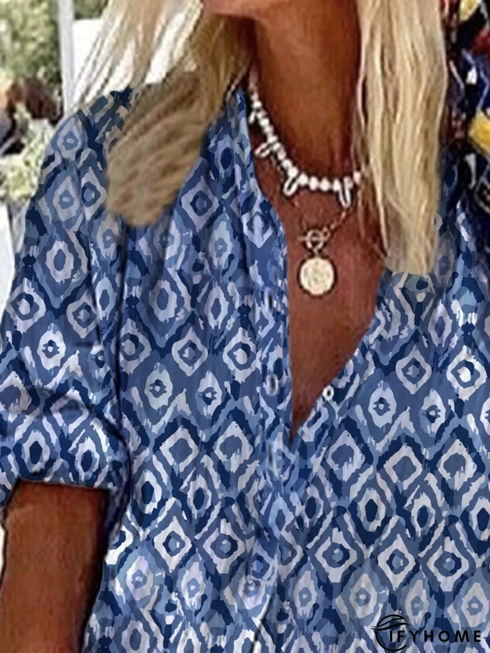 Women's Holiday Weekend Geometric Buttoned V Neck 3/4 Sleeve Casual shirt | IFYHOME