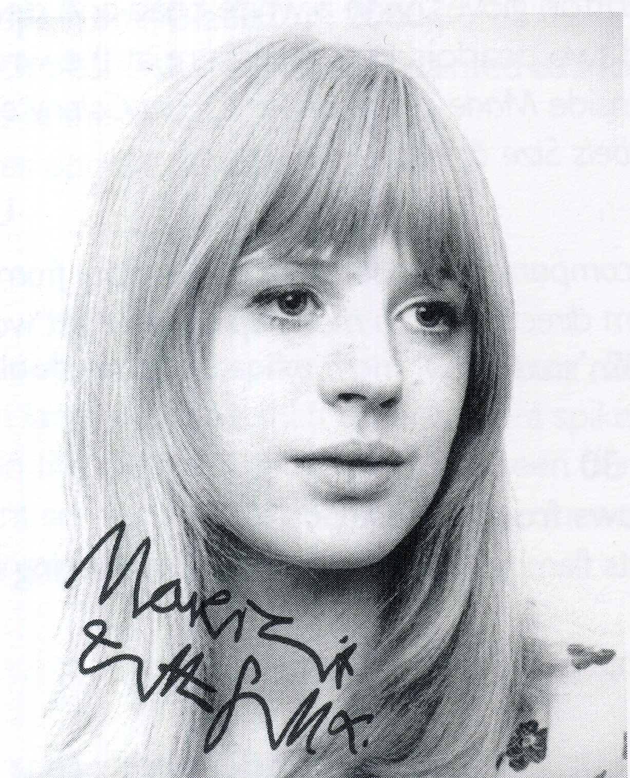 MARIANNE FAITHFULL Signed Photo Poster paintinggraph - Pop Singer - preprint