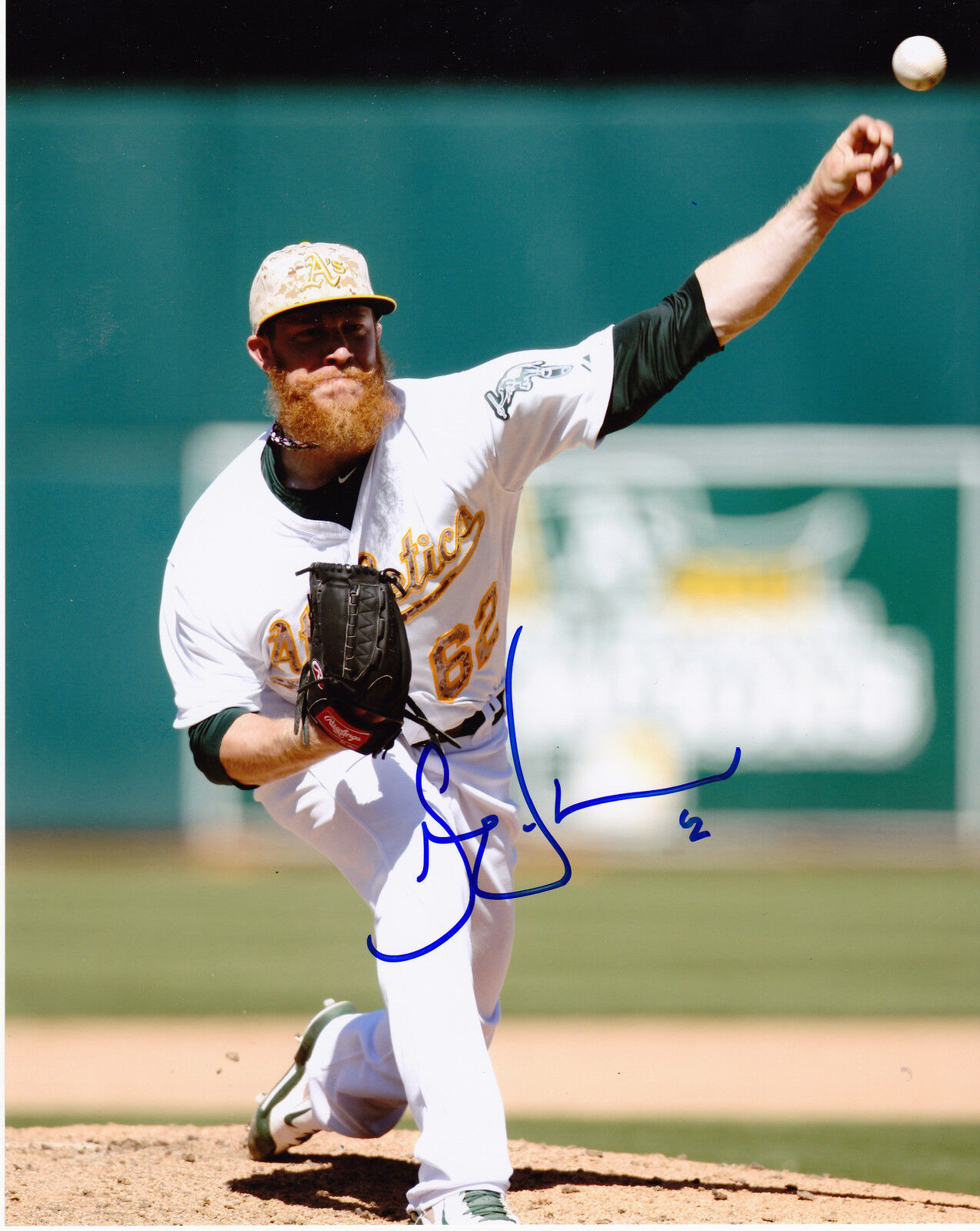 SEAN DOOLITTLE OAKLAND A'S ACTION SIGNED 8x10