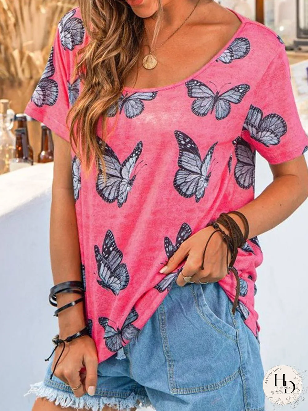 Vintage Butterfly Pattern Women Pink T-Shirt