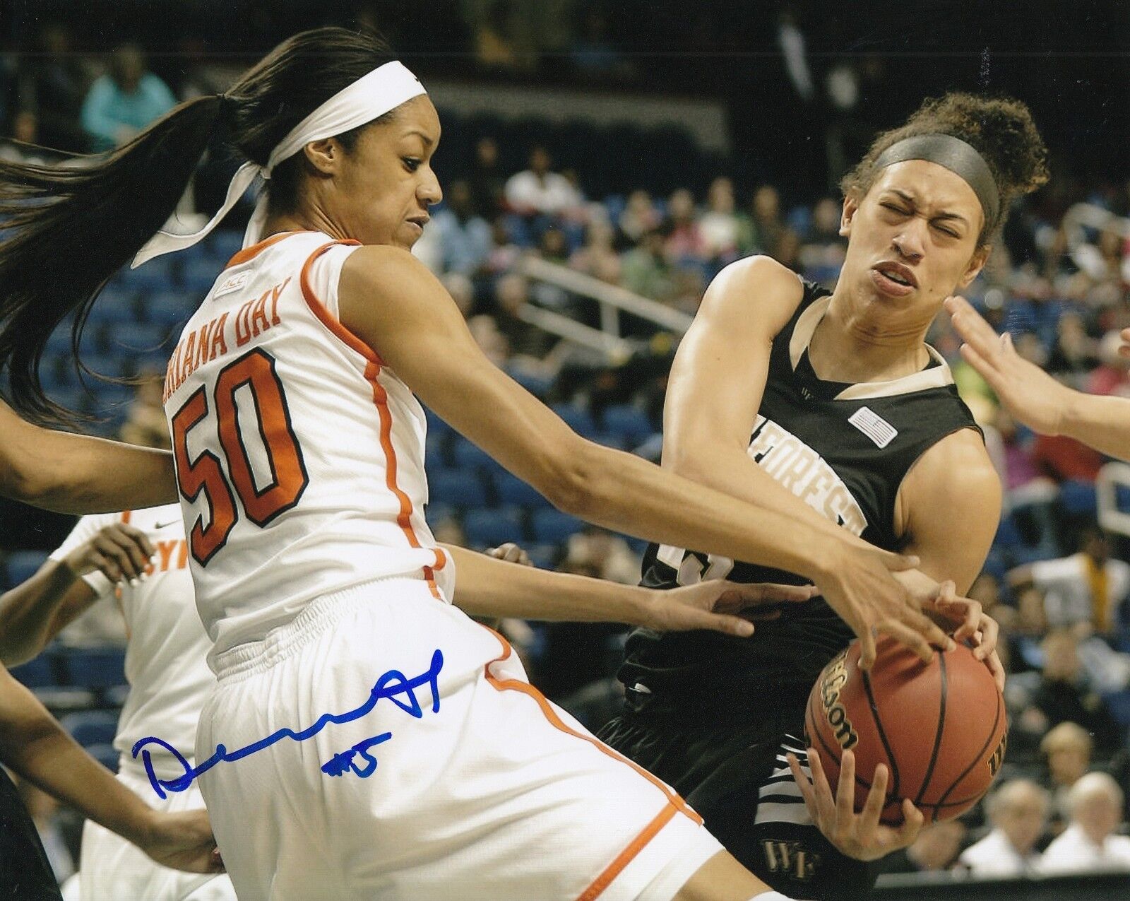 DEARICA HAMBY signed (LAS VEGAS ACES) *WAKE FOREST DEMON DEACONS* 8X10 W/COA