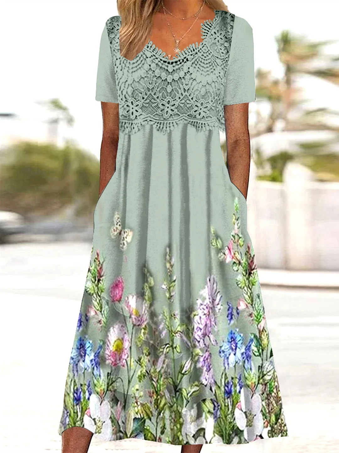 Women's Short Sleeve V-neck Graphic Lace Midi Dress