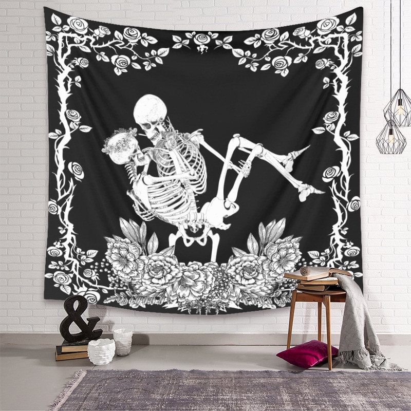 Minnieskull Flowers Romantic Skeleton Princess Hug Printed Black Polyester Tapestry - Minnieskull