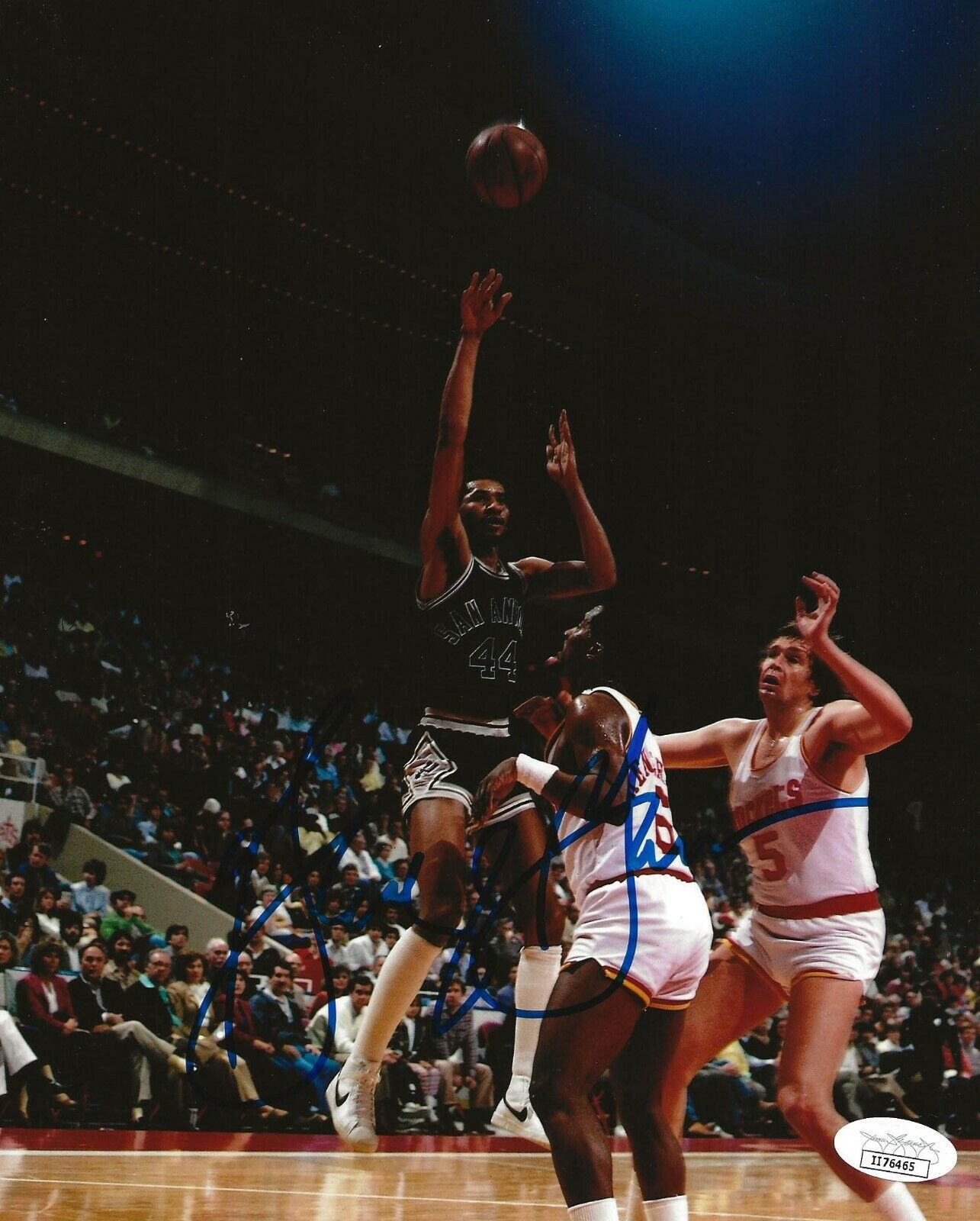 George Gervin signed San Antonio Spurs 8x10 Photo Poster painting autographed HOF Iceman JSA