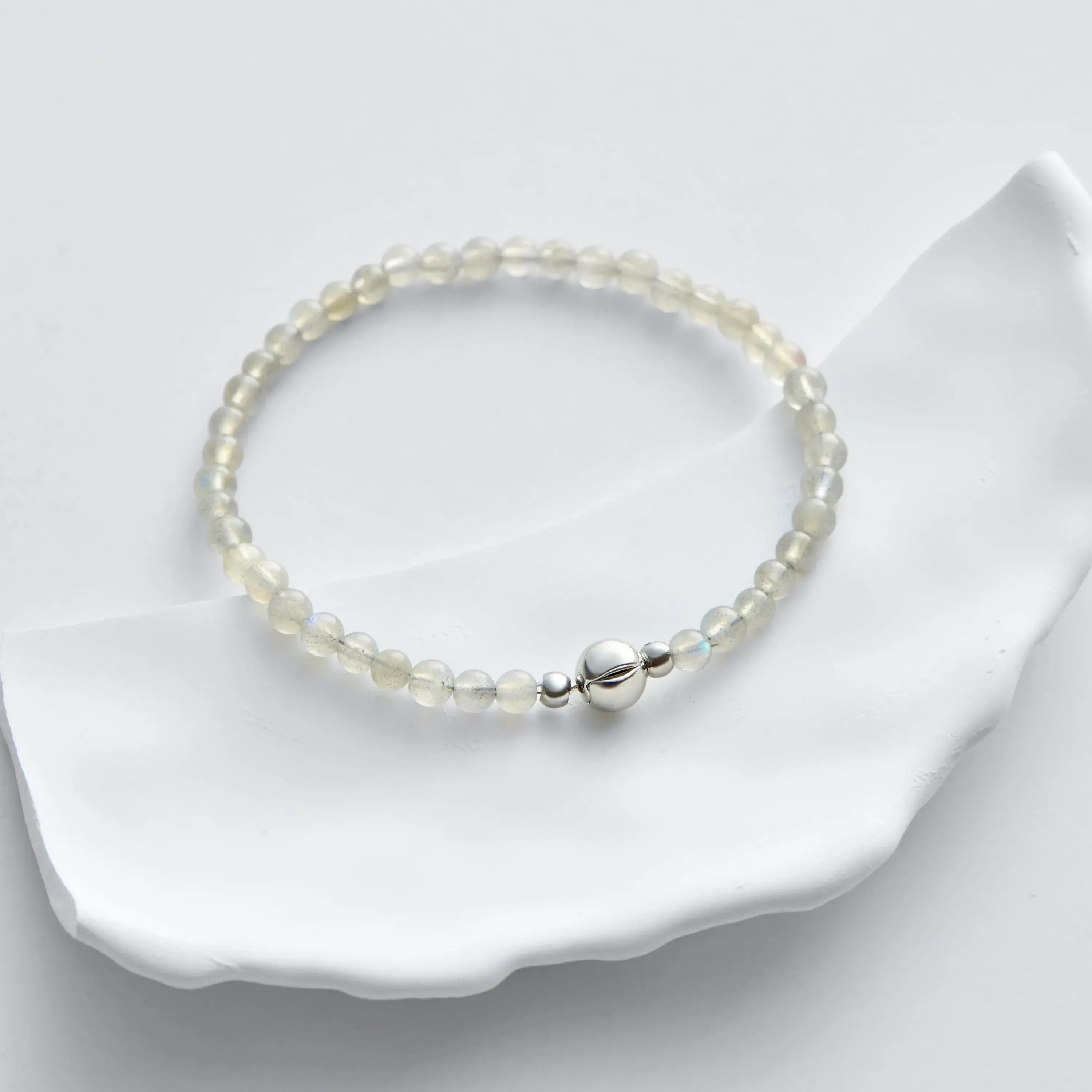 Gray Moonstone &mdash; Magnetic Clasp Bracelet (6mm)