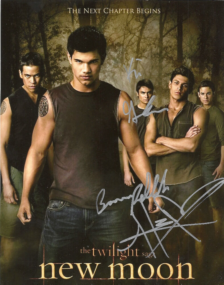 MERAZ *GORDON *PELLETIER TWILIGHT NEW MOON WOLFPACK SIGNED 8X10 PICTURE