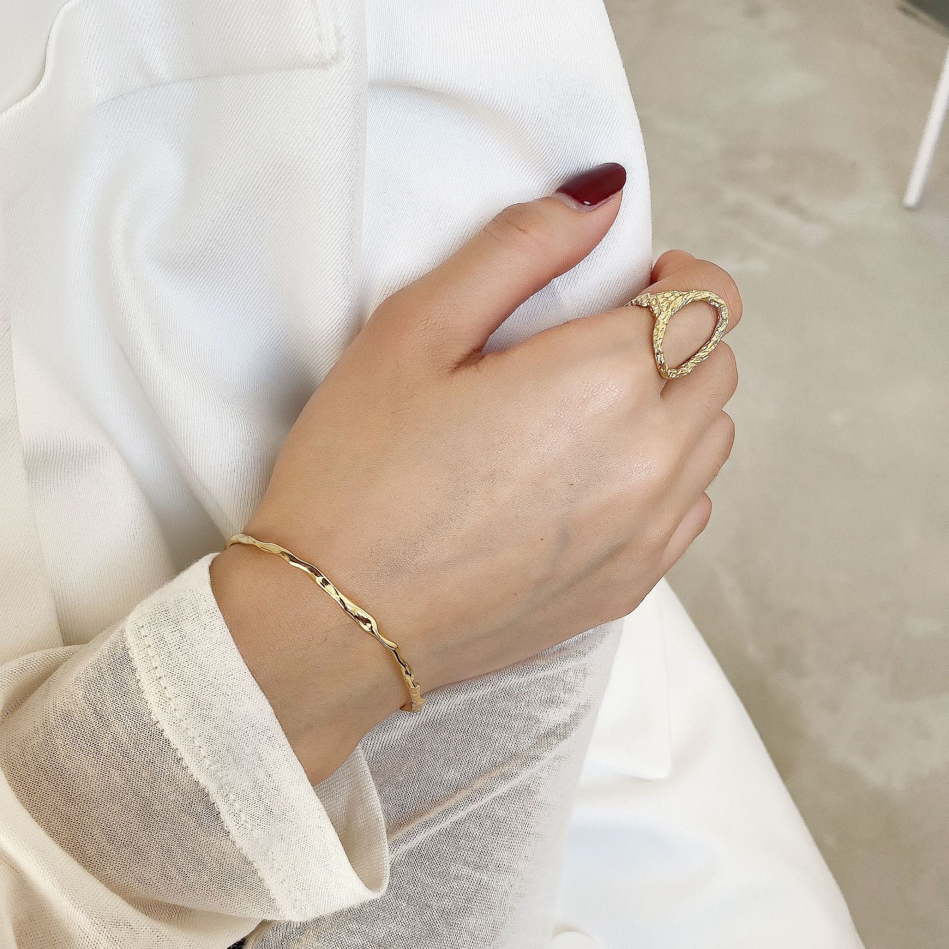 925 Sterling Silver Minimalist Textured Silver Bangles