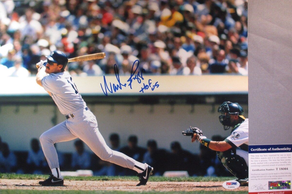 MR. 3000!!! Wade Boggs Signed NEW YORK YANKEES 11x14 Photo Poster painting W/ HOF PSA/DNA