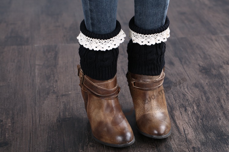 Rotimia Knitted Wool Lace Socks