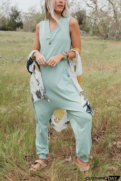 V Neck Solid Sleeveless Pocket Jumpsuit