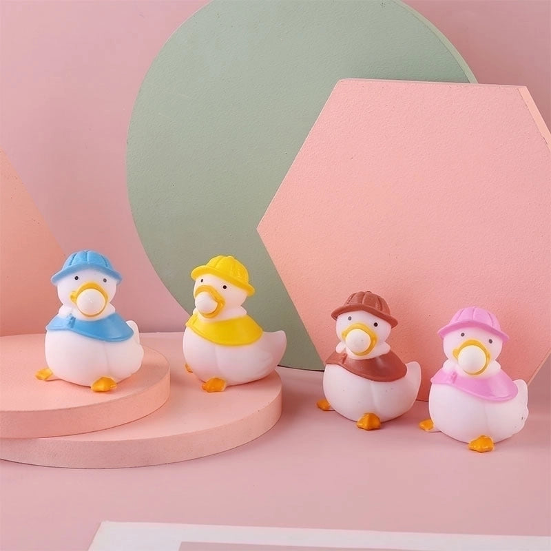New Decompression Small Yellow Duck Spit Bubble Compressible Extrusion Vent Pvc Toy