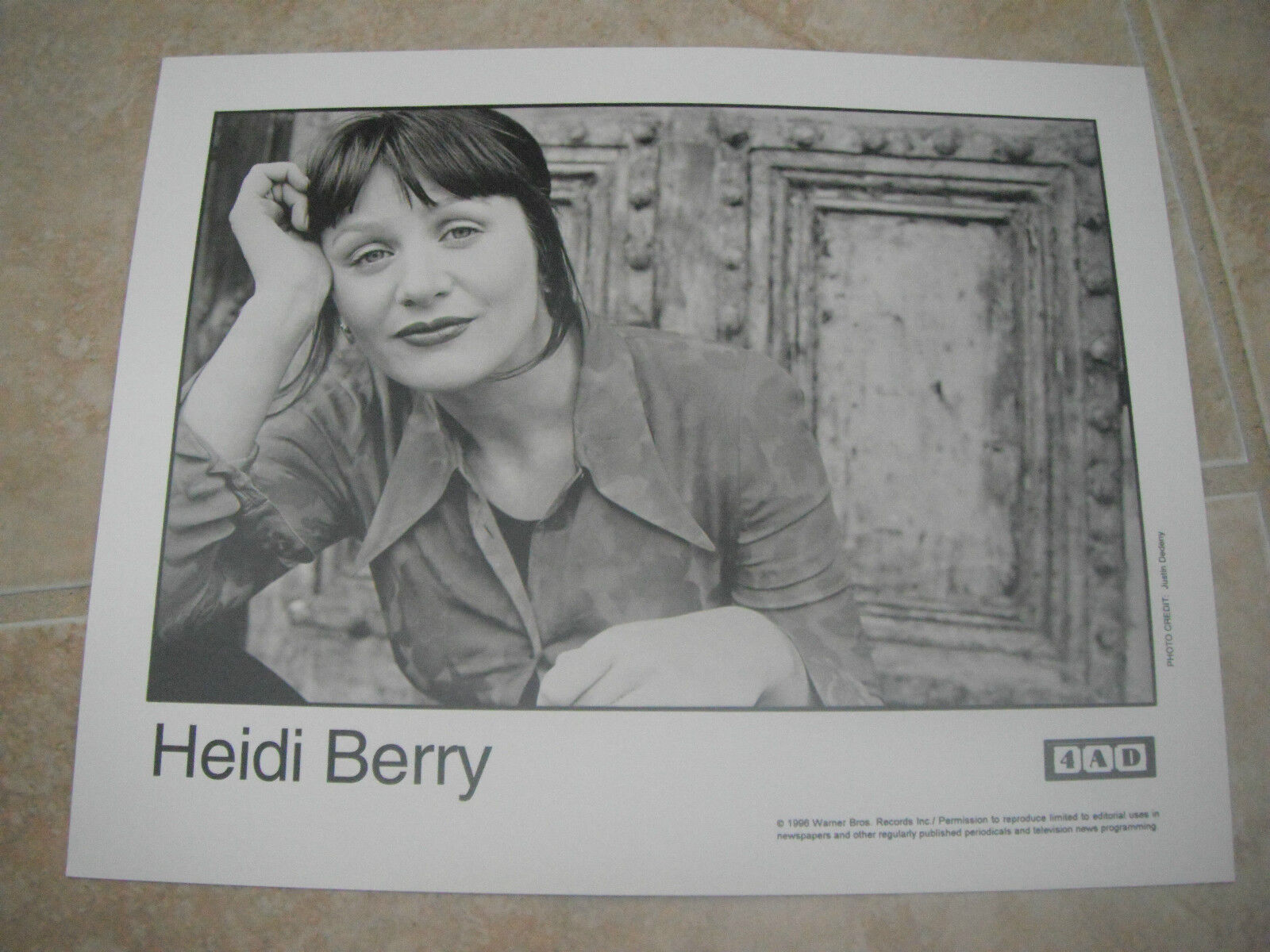 Heidi Berry B&W 8x10 Promo Photo Poster painting Picture #2