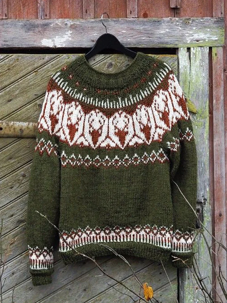 Retro Reindeer Christmas Green Crew Neck Sweater