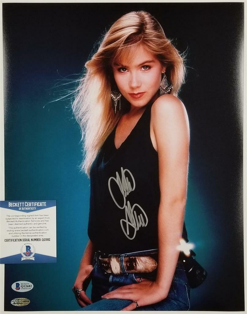 Christina Applegate signed Married With Children 11x14 Photo Poster painting ~ Beckett BAS COA