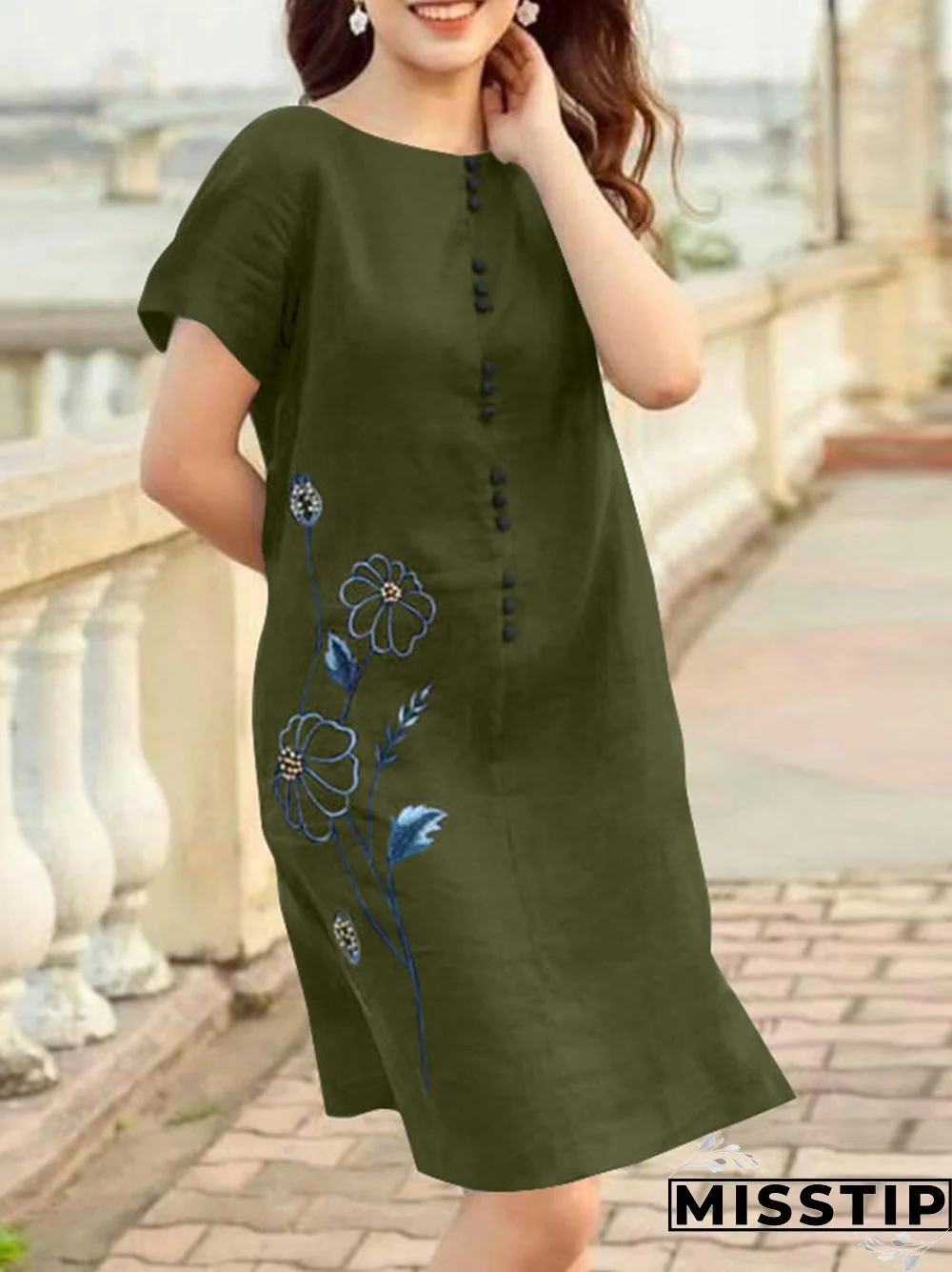 Women Floral Embroidered Crew Neck Casual Short Sleeve Dress