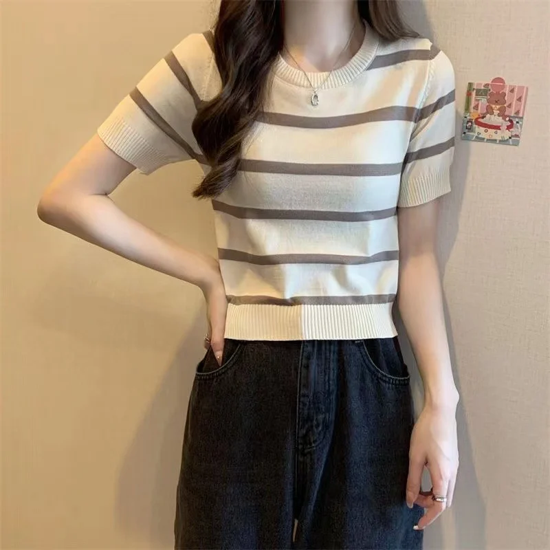 Uveng Uveng Striped Short-Sleeved Knitted Shirt 2024 Summer New Design Sense Small Loose Short Top In Tide