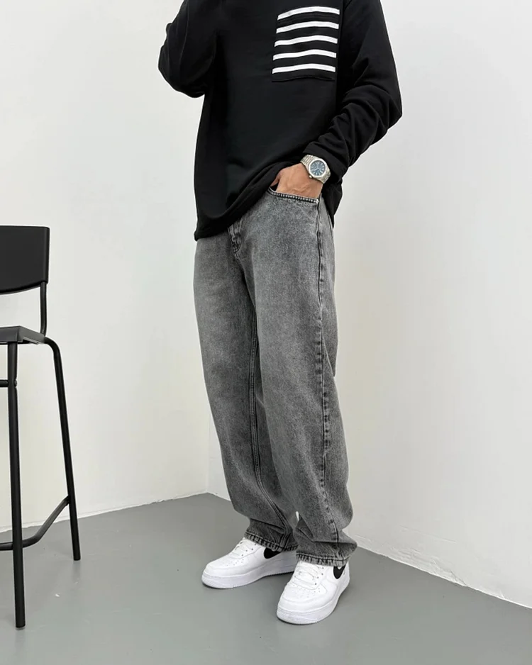 Ripped Regular Fit Jeans