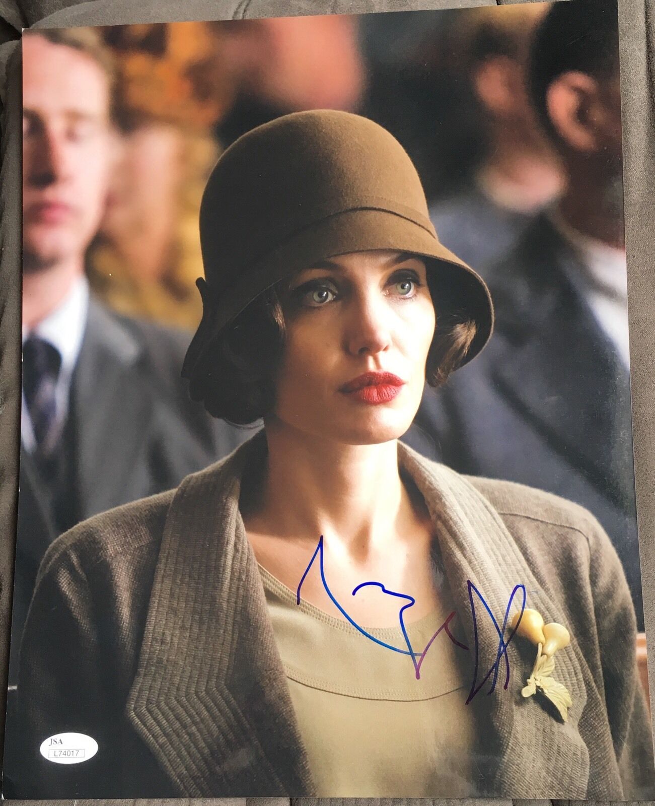 ANGELINA JOLIE SIGNED AUTOGRAPH RARE CHANGELING VINTAGE 11x14 Photo Poster painting JSA COA