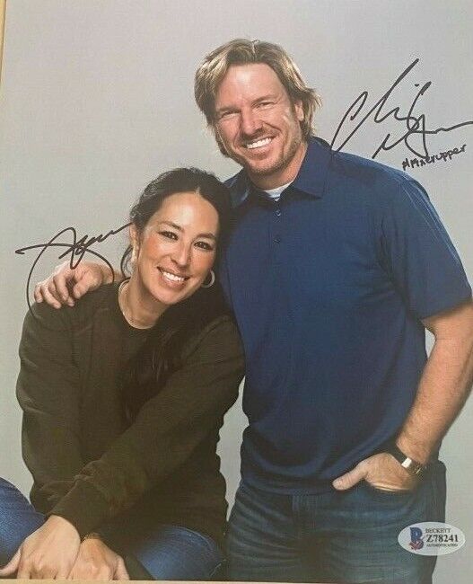 Chip and Joanna Gaines signed autographed 8x10 Photo Poster painting Fixer Upper Beckett COA