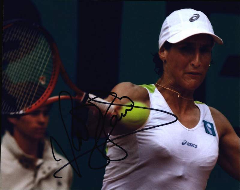 Virginie Razzano signed tennis 8x10 Photo Poster painting W/Certificate Autographed (A0002)