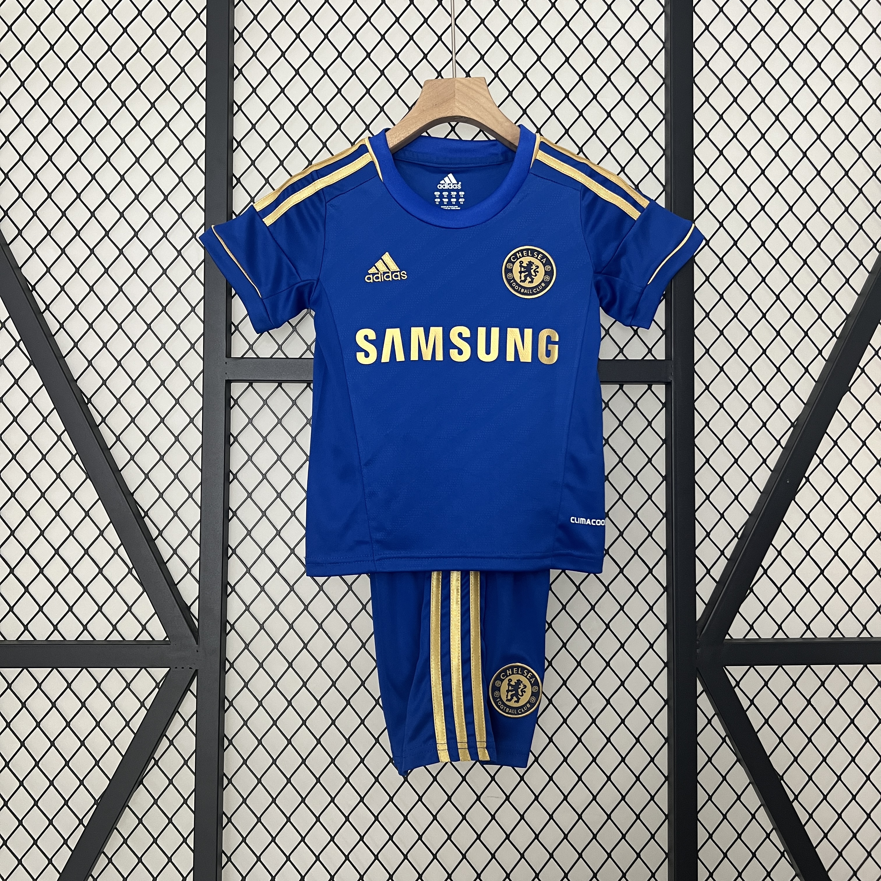 Retro C.H.E.L.S.E.A 2012-13 Home Stadium Kids Kit
