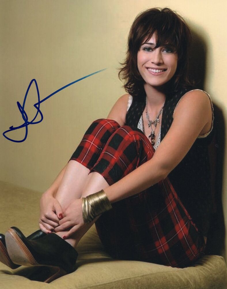 Lizzy Caplan Signed 8x10 Photo Poster painting w/COA True Blood Mean Girls