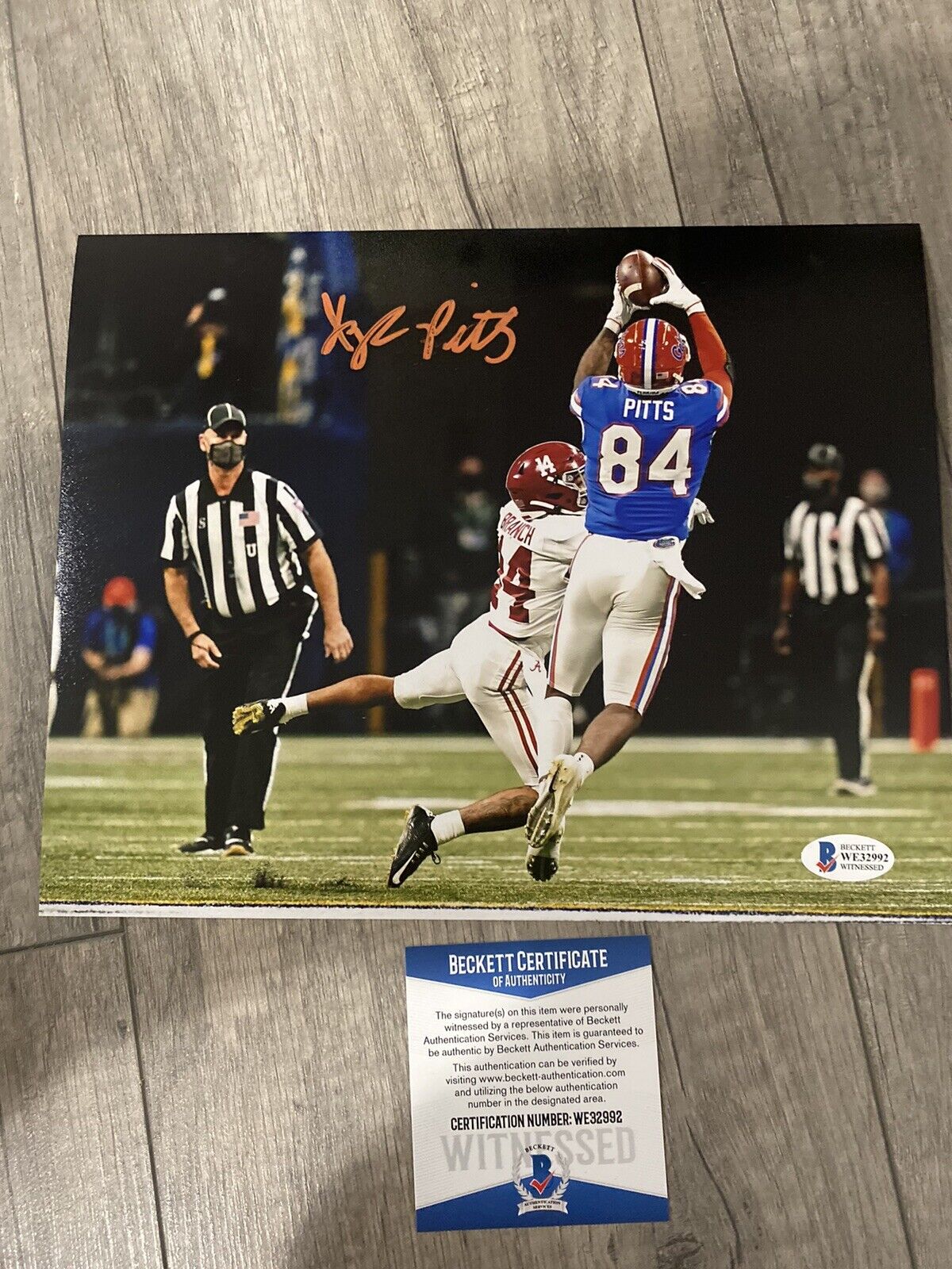 KYLE PITTS FLORIDA GATORS SIGNED 8x10 Photo Poster painting Beckett WITNESS NFL Draft