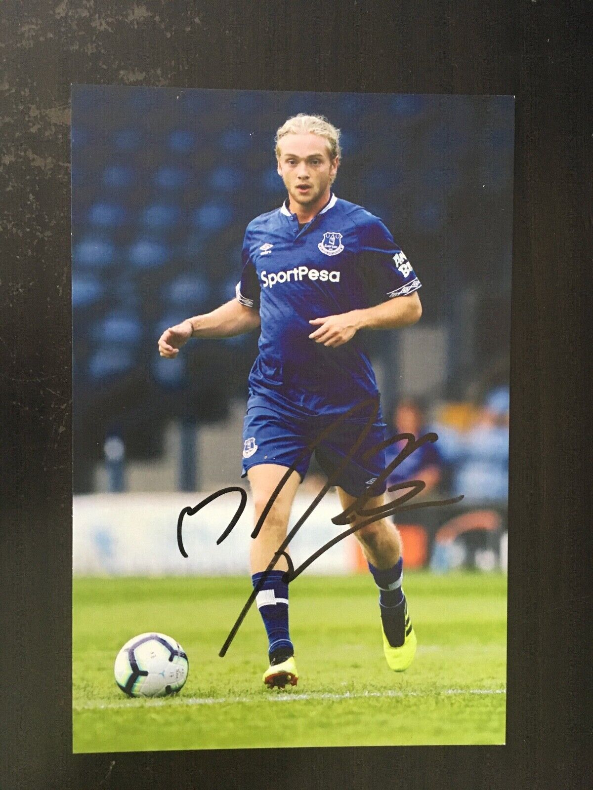 TOM DAVIES - EVERTON FOOTBALLER - BRILLIANT SIGNED Photo Poster paintingGRAPH