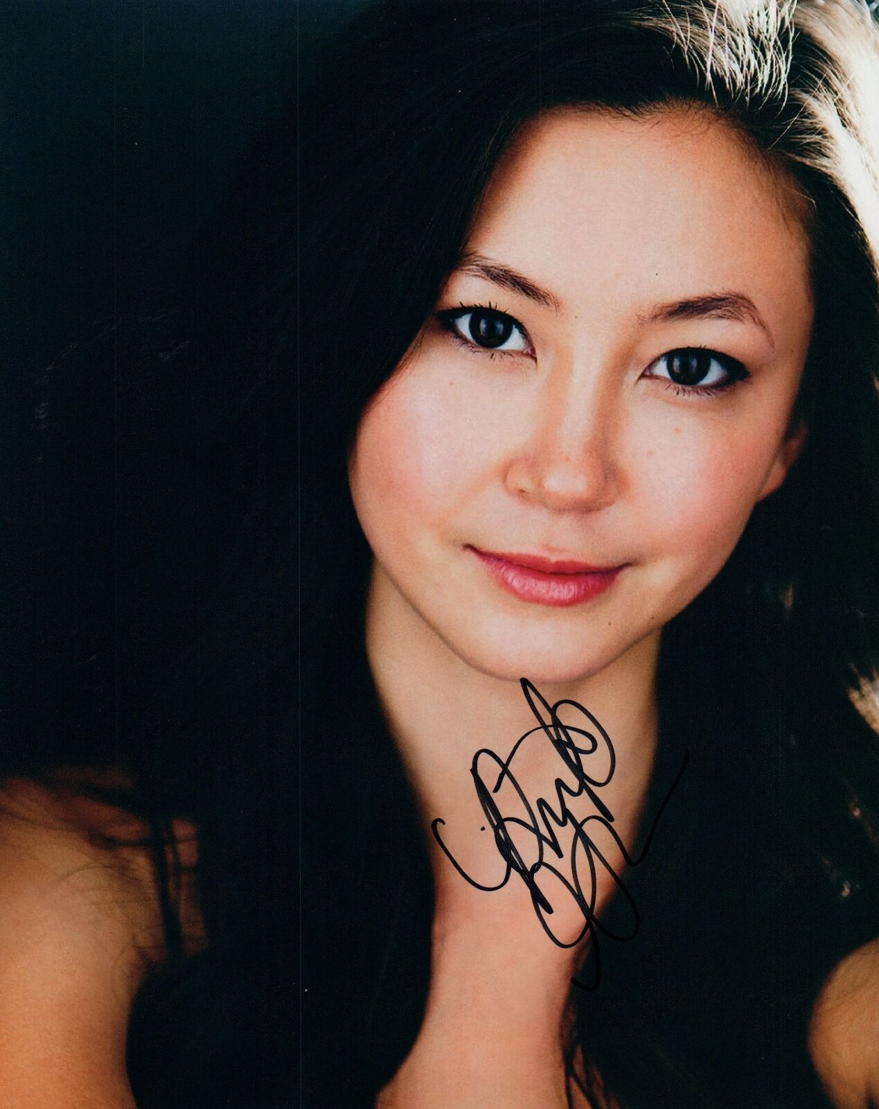 Kimiko Glenn Signed Autographed 8x10 Photo Poster painting Orange is the New Black COA VD