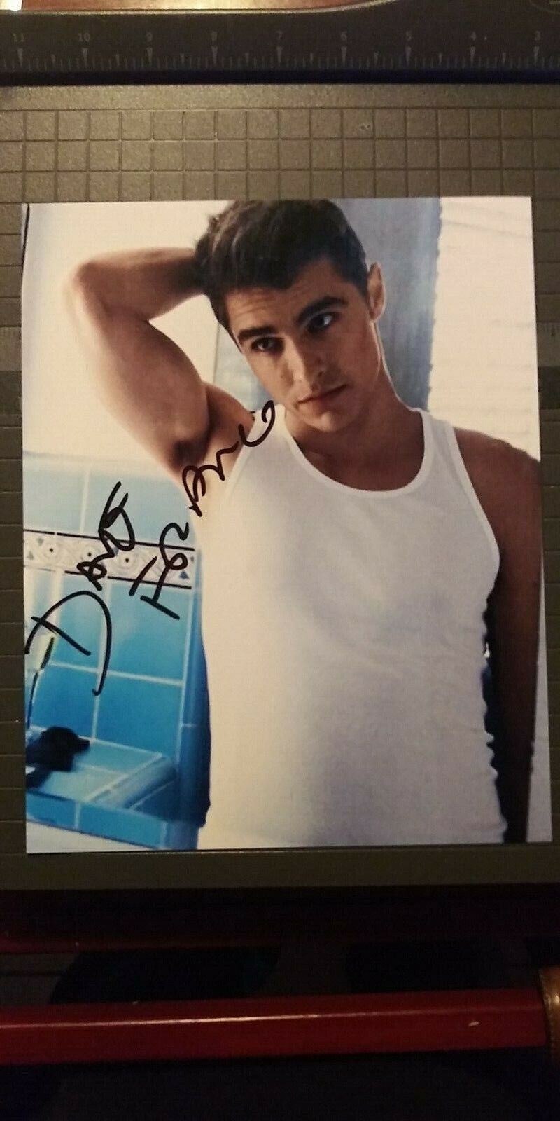 Dave Franco signed 8x10